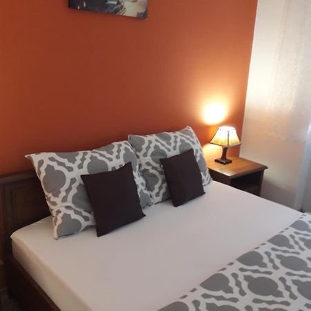 Apartman Drenovac Szluin Kültér fotó