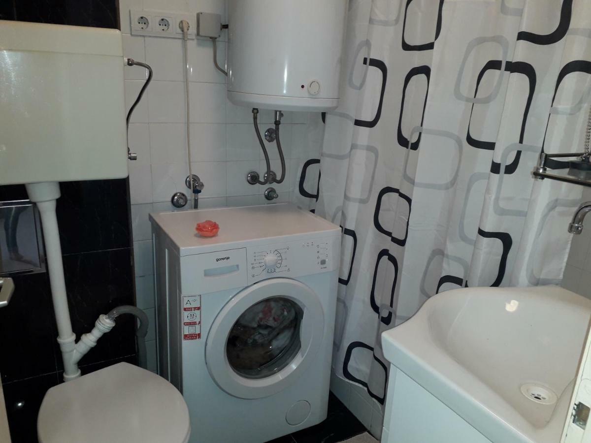 Apartman Drenovac Szluin Kültér fotó